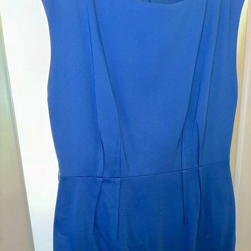The Loft Dress - Picture 2 of 4